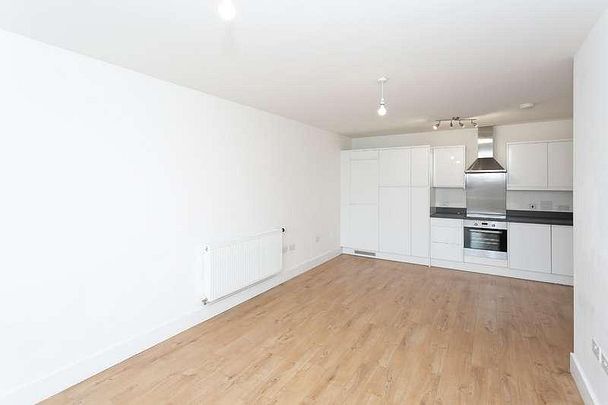 Heysham Drive, Watford, Hertfordshire, WD19 - Photo 1