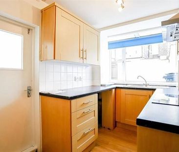 2 bedroom terraced house to rent - Photo 6