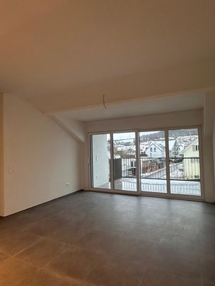 Schöne preiswerte 3.5-Dachwohnungen zu vermieten - Photo 1