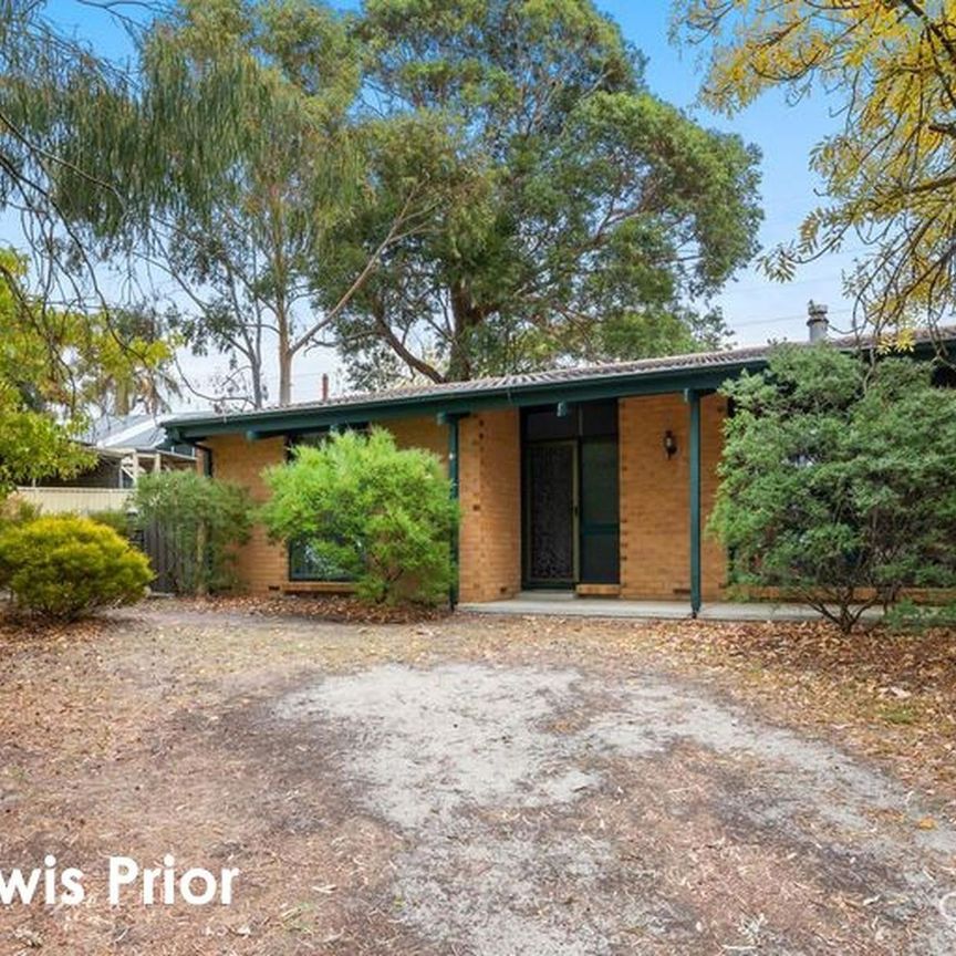 10 Ebor Crescent, 5159, Aberfoyle Park Sa - Photo 1