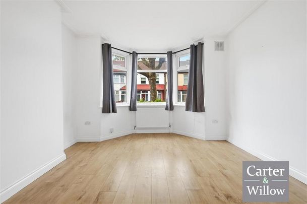 4 bedroom terraced house to rent - Photo 1