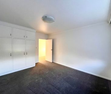 Spacious two bedroom apartment - Photo 6