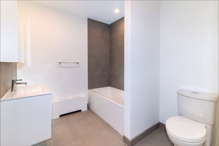 3300 rue de la Monnerie - Photo 3