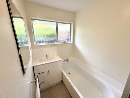 2 School Road, Halswell, Christchurch - Photo 5