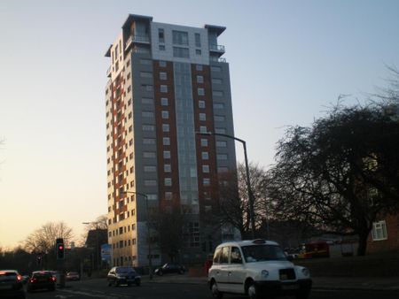 1 bedroom apartment to rent - Photo 2