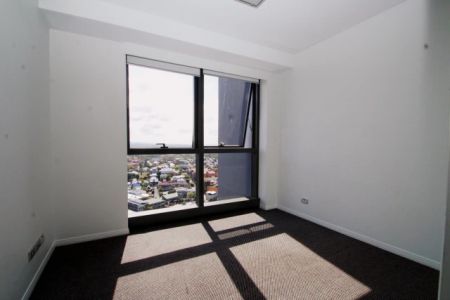 2Bedrooms, 2Bathrooms - Photo 5