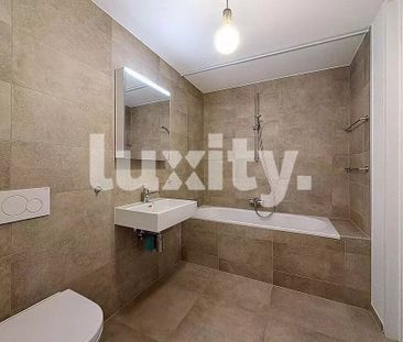 Beautiful family apartment with terrace in Eysins - Photo 5