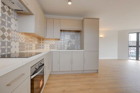 Church Road, Burgess Hill, RH15 - Photo 3