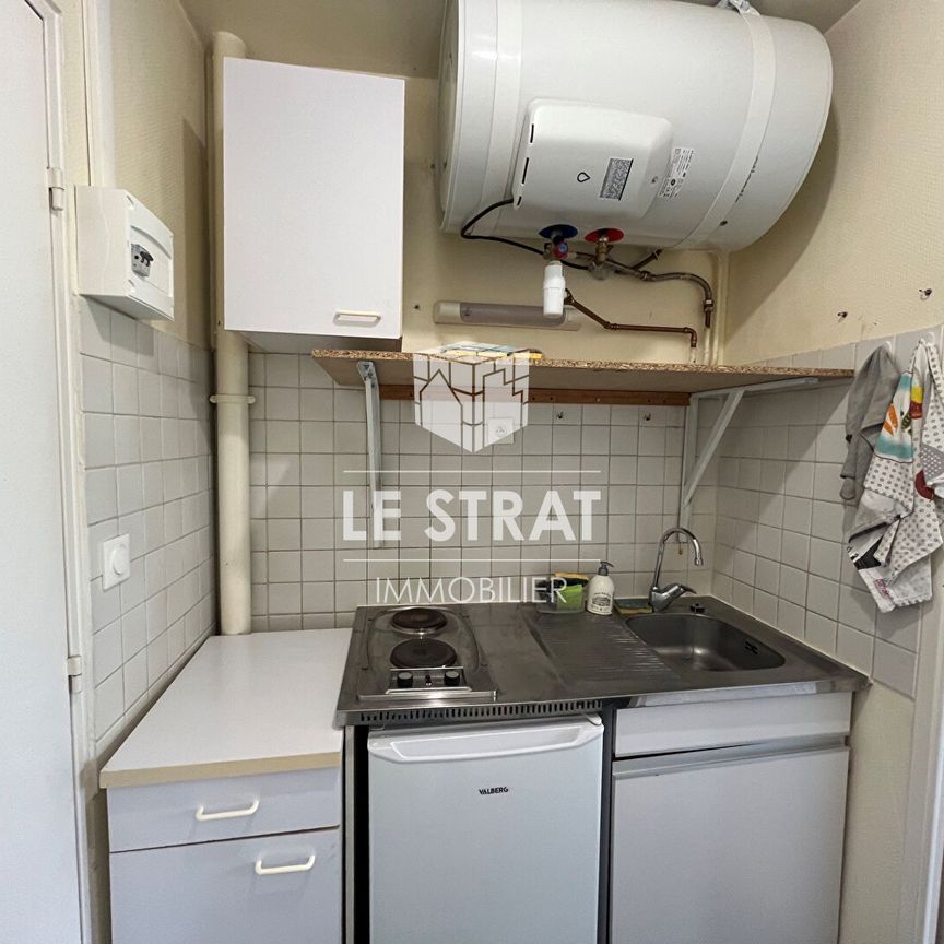 Location Appartement 1 pièce 19m² - Photo 1