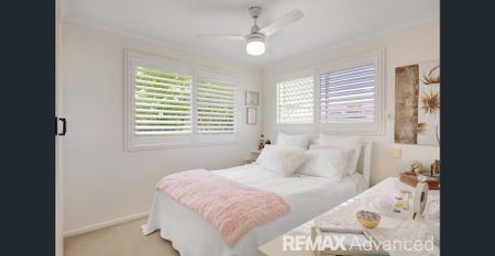 Coastal Charm Meets Modern Comfort - Photo 3