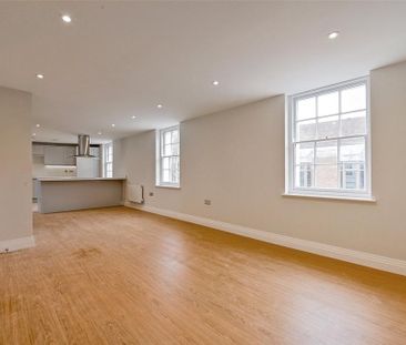 3 bedroom apartment to rent - Photo 3