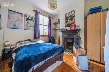 6 bedroom terraced house to rent - Photo 2