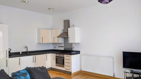 Manor Road, Wallington - Photo 4