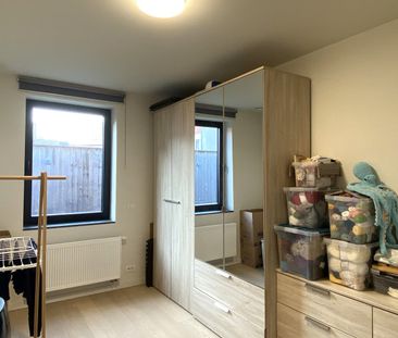 INSTAPKLAAR APPARTEMENT IN CENTRUM VAN PITTEM inclusief STAANPLAATS... - Photo 2