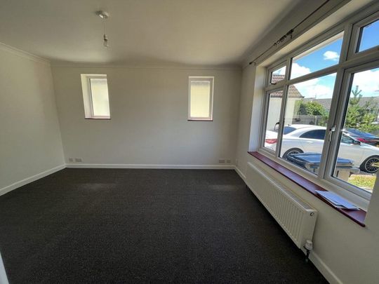 3 bedroom detached bungalow to rent - Photo 1