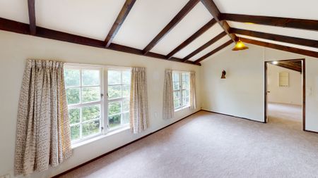 St Johns Hill - 4 Bedrooms - Photo 5