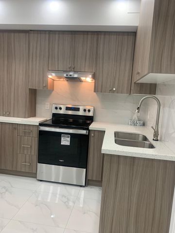 For Lease - 2623 Apricot Lane Unit# Bsmt, Pickering, Ontario - Photo 3