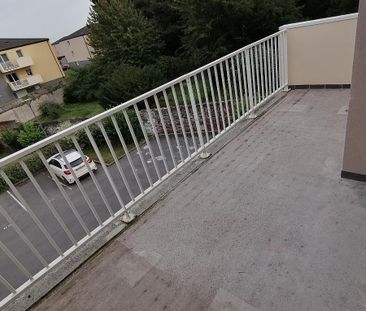 Location Appartement 3 pièces 60m² DENAIN 59220 - Photo 2