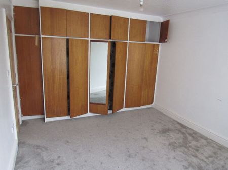 Garstang Road, PRESTON PR2 8JP - Photo 2