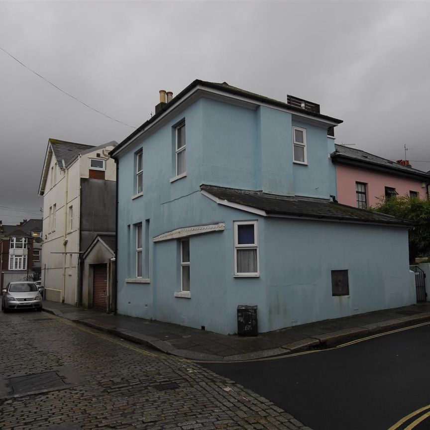 Providence Street, Plymouth - Photo 1