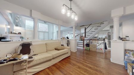 For Lease - 219 Kitty Murray Lane, Hamilton, Ontario - Photo 2