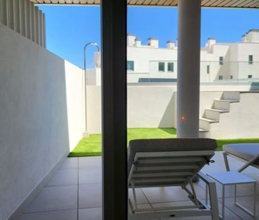 Ground Floor Apartment · La Cala De Mijas - Photo 3