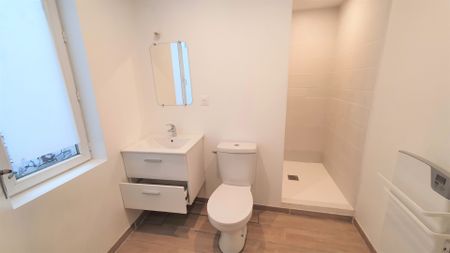 Location Appartement 2 pièces 37m² LILLE 59800 - Photo 5