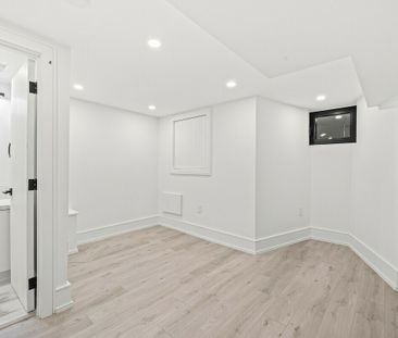 121 Major St, ON, CA, Toronto - Photo 4