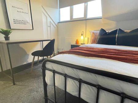 En Suite Bedroom with all Bills Included Room 1 - Photo 3