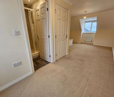 3 bedroom terraced house to rent - Photo 3