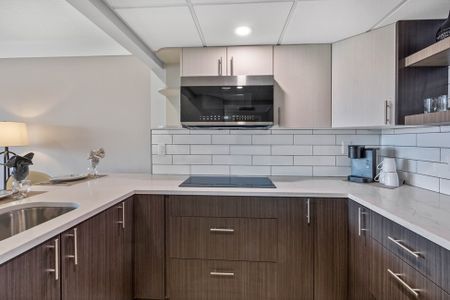 Utilities Included!! Furnished Option Available! - Photo 5