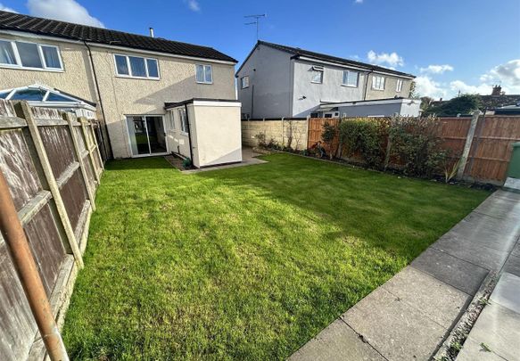 Bromfield Crescent, Wednesbury - Photo 1