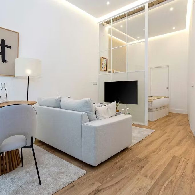 Calle Castilla, Sevilla, Andalusia 41010 - Photo 1