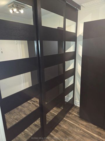 355 Rathburn Road E #704 - Photo 5