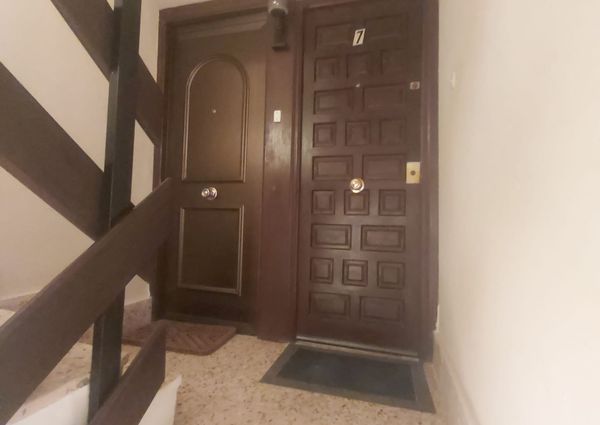 2 bedroom 1 line apartment for rent in Denia