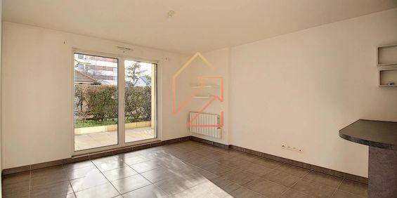 APPARTEMENT RÉCENT DEUX PIÈCES 43M² AVEC TERRASSE 24M², CAVE ET BOX EN SOUS-SOL - Photo 3