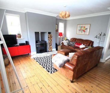 4 bedroom bungalow to rent - Photo 3