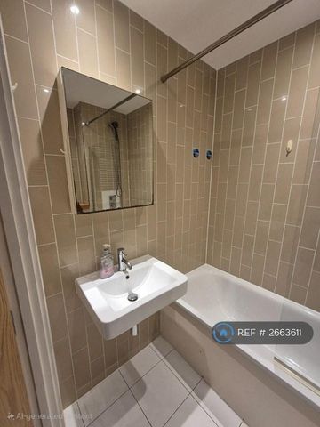 1 bedroom flat to rent - Photo 5