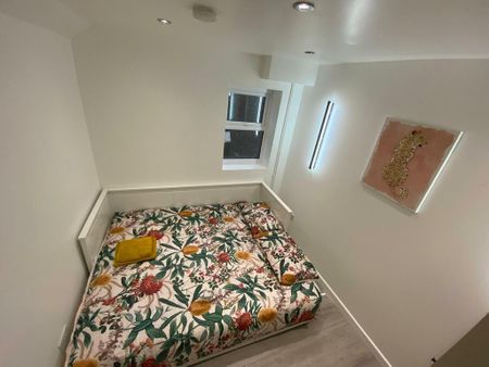 1 bedroom in a house share to rent - Photo 4