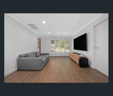 Freshly Presented Two-Bedroom Home all Bills Included - Photo 1
