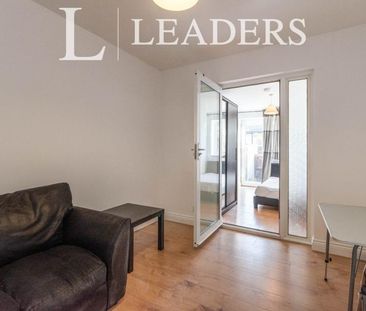 1 bedroom property to rent Hillside, Stevenage, Hertfordshire, SG1 - Photo 1