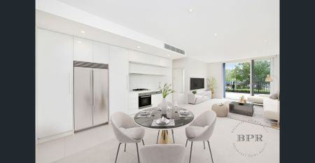 Sought-after North facing courtyard apartment. - Photo 4