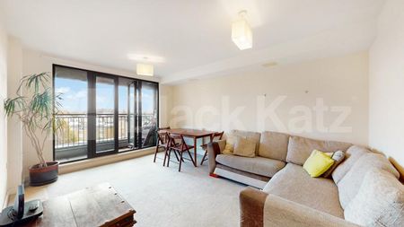 2 bedroom apartment seconds away from Caledonian road station inc all bills - Photo 3