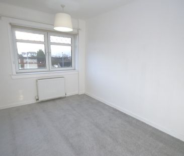 Main Street, Spacious 2 Bed Unfurnished Maisonette Apartment, Barrh... - Photo 3