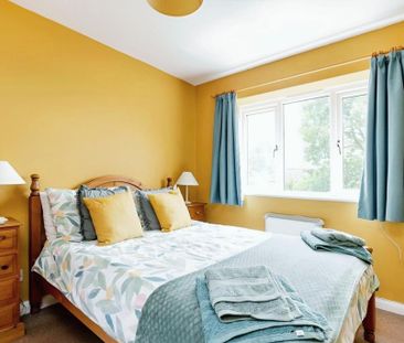 2 bedroom semi-detached house to rent - Photo 5