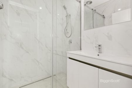 4 Lincoln St, Richmond VIC 3121 - House For Rent | Domain - Photo 4