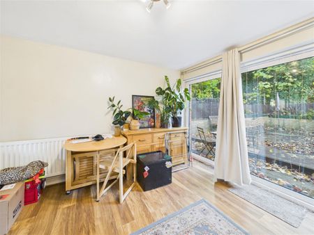 2 bedroom End of terrace house to rent - Photo 5