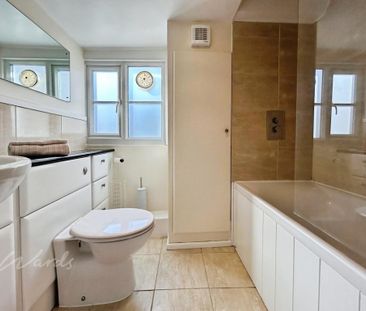 2 bedroom semi-detached house to rent - Photo 6