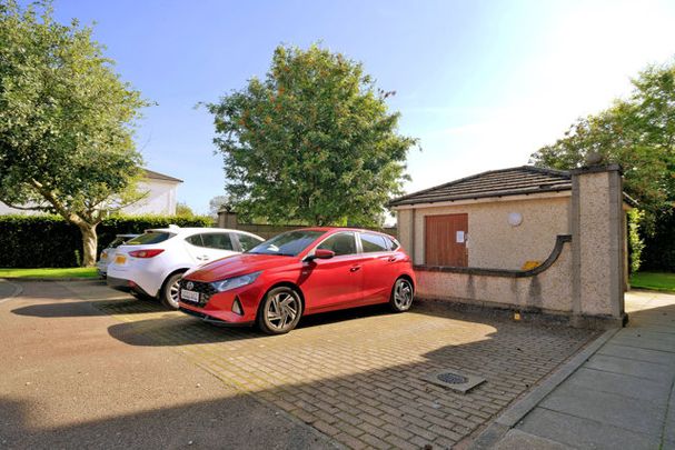 129 Bloomfield Court, AB10 6DT, Aberdeen - Photo 1