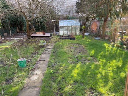 3 Bed Bungalow, Twyford Abbey Road Area, NW10 - Photo 2